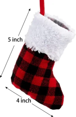 12pcs Mini Red Black Christmas Plaid Stockings 5in 13 12pcs Mini Red Black Christmas Plaid Stockings 5in -Christmas Decoration Shop 12Pcs Red Black Buffalo Plaid Christmas Stockings 5in 6 result 600x920 1