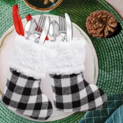 12pcs Buffalo Plaid Christmas Stockings Decoration 5in -Christmas Decoration Shop 12Pcs White Black Buffalo Plaid Christmas Stockings 5in 5 result 600x600 1