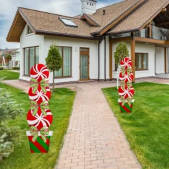 2pcs Outdoor Christmas Yard Signs With Stakes 11 2pcs Outdoor Christmas Yard Signs With Stakes -Christmas Decoration Shop 2Pcs Candy Yard Sign 4 result 600x600 1