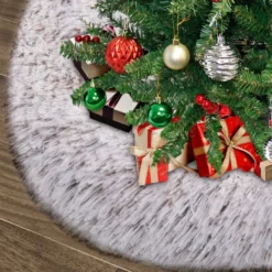 Brown Faux Fur Christmas Tree Skirt 48in -Christmas Decoration Shop 48 Inch Brown Faux Tree Skirt 2 result 600x600 1