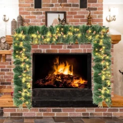 100 LED Pre Lit Christmas Garland 9ft