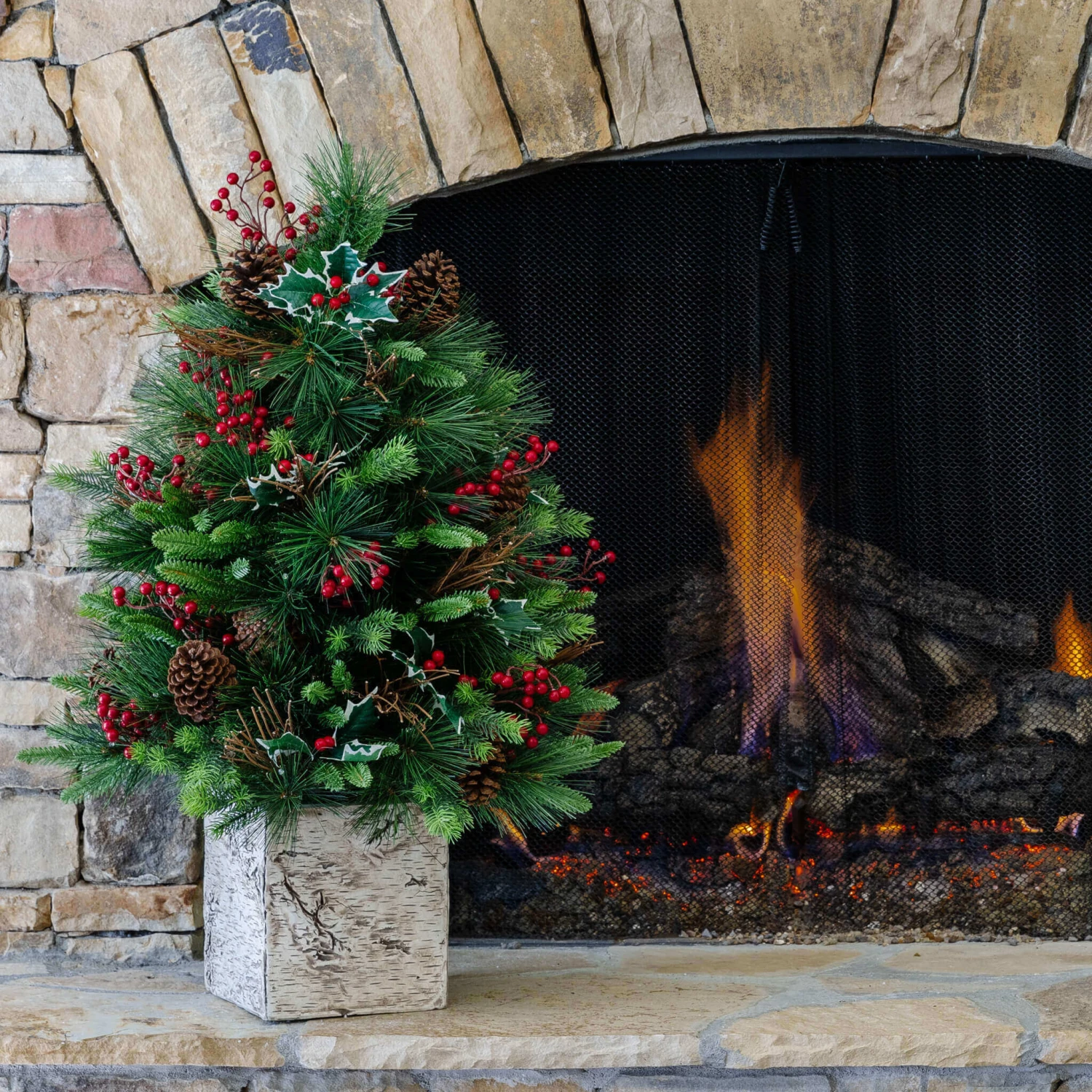 King Of Christmas 3' Redwood Tabletop Tree With 70 Warm White LED Lights 3 King Of Christmas 3' Redwood Tabletop Tree With 70 Warm White LED Lights