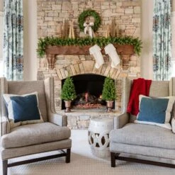 King Of Christmas Yorkshire Fir Collection 4-Piece Set With Warm White LED Lights (Battery Operated) -Christmas Decoration Shop KOC2021TribecaSpruce