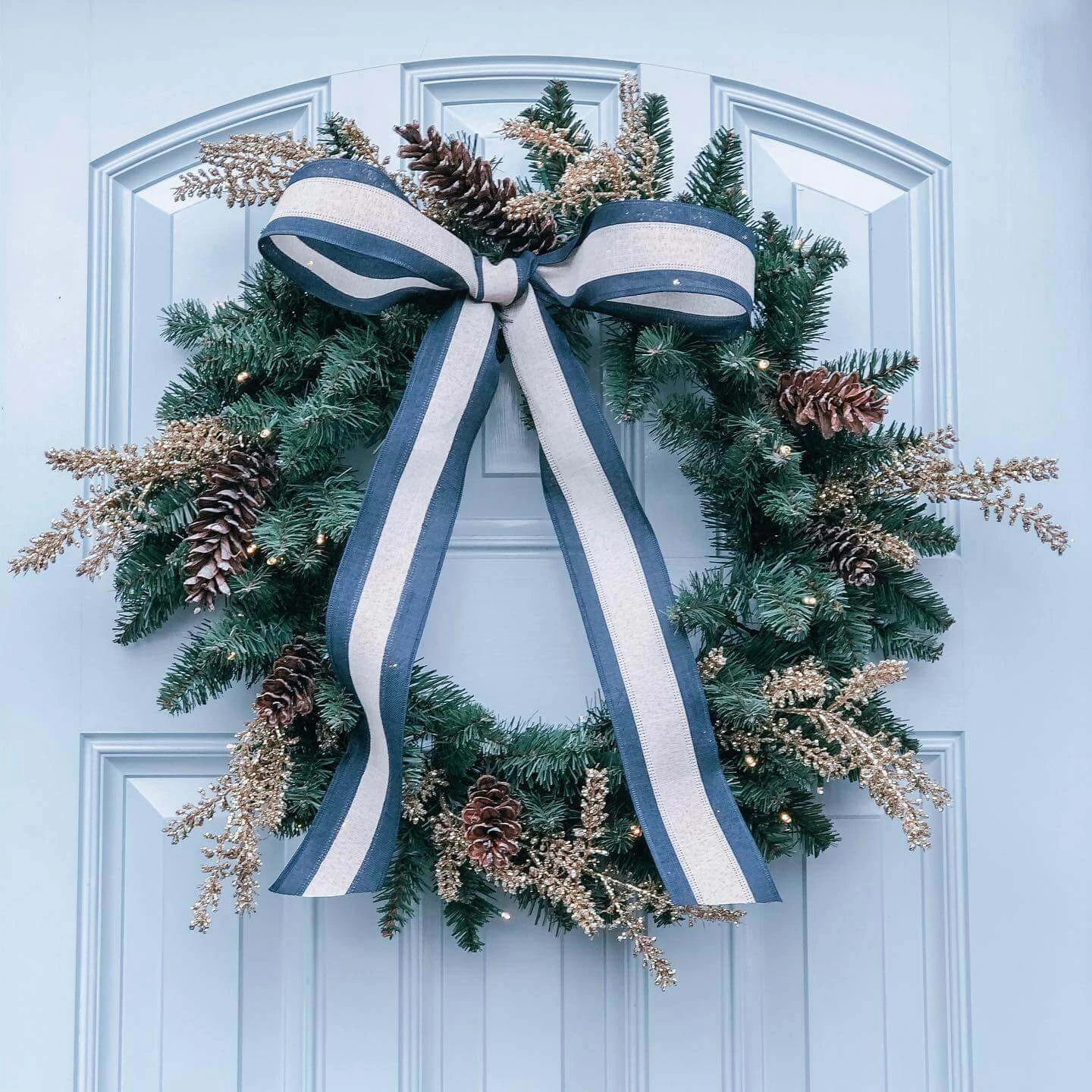 King Of Christmas 24" Tribeca Spruce Blue Wreath Unlit 5 King Of Christmas 24" Tribeca Spruce Blue Wreath Unlit - Image 4