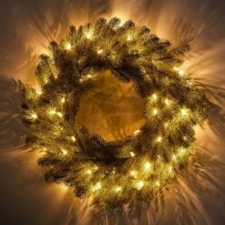 King Of Christmas 24" Royal Fir Wreath With Warm White LED Lights (Battery Operated) -Christmas Decoration Shop royal fir led artificial wreath